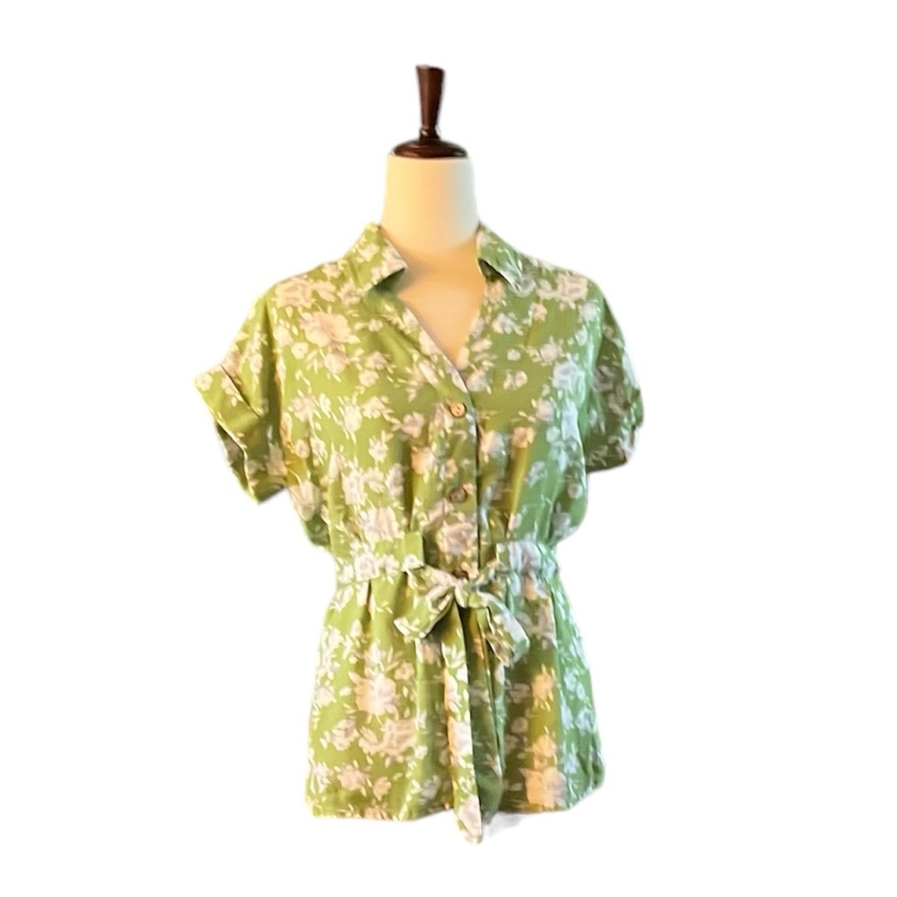 L.I.F.E. Floral Top